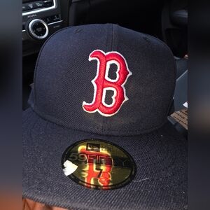 Brand New Size 7 Boston Red Sox New Era Dark Blue Cap with Red Emblem